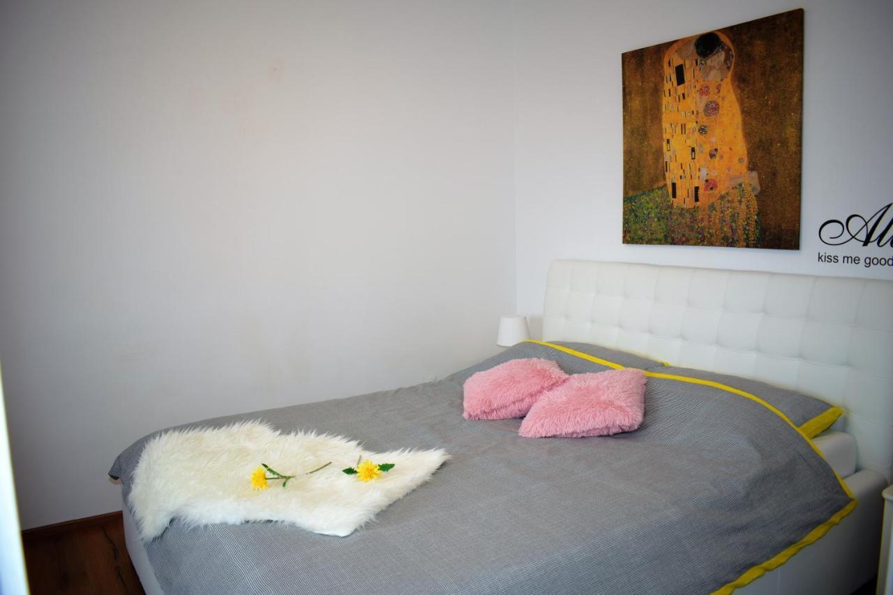Apartment Trixi 普拉 外观 照片